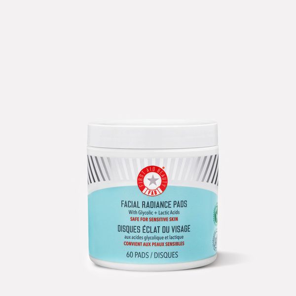 Facial Radiance Pads with Glycolic + Lactic Acids by First Aid Beauty